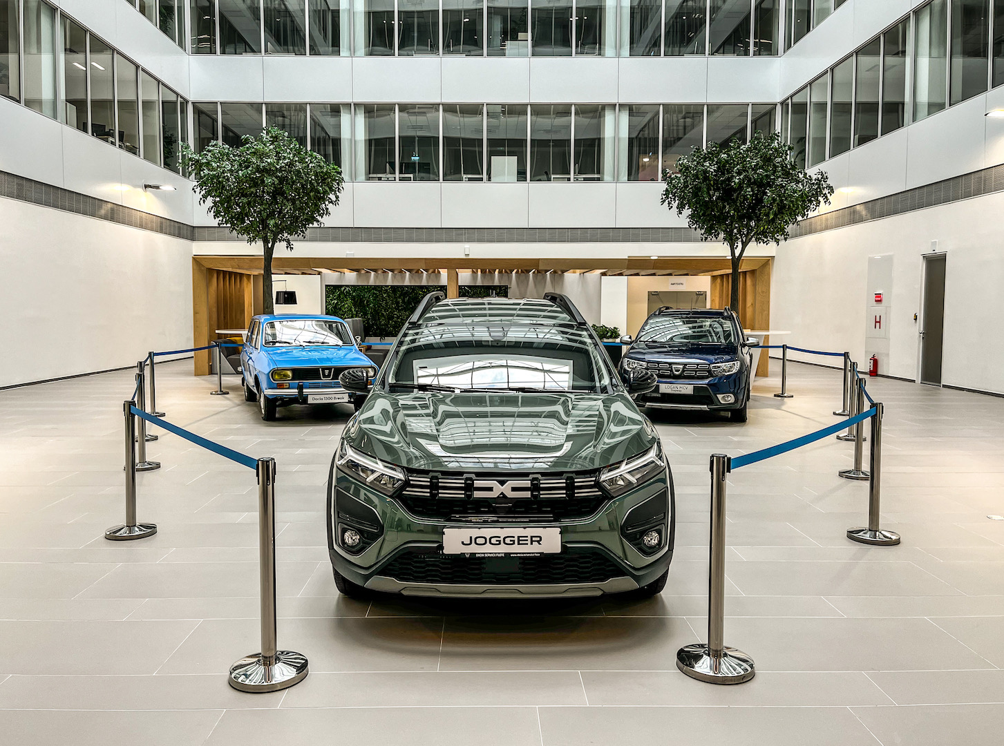Dacia Mizeaz Pe GPL Hibrizi i Abia La Urm Pe Ma ini Electrice 0 